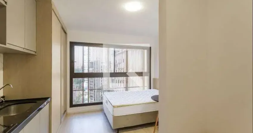 Kitnet / Stúdio para Aluguel - Moema, 1 Quarto,  20 m² - São Paulo