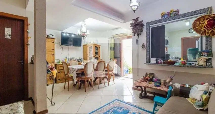 Casa / Sobrado em Condomínio para Aluguel - Camaquã, 3 Quartos,  157 m² - Porto Alegre