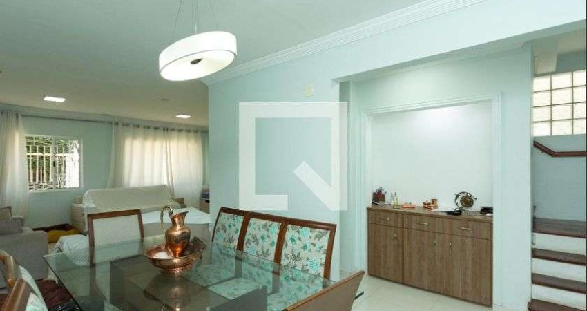 Casa para Aluguel - Moema, 3 Quartos,  320 m² - São Paulo