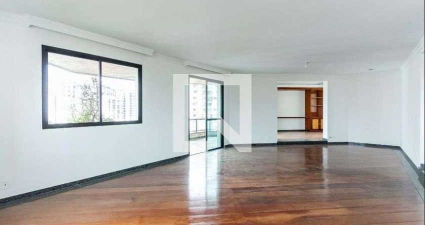 Apartamento para Aluguel - Moema, 4 Quartos,  320 m² - São Paulo