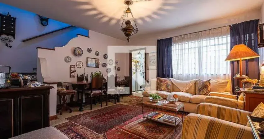 Casa para Aluguel - Pinheiros, 3 Quartos,  190 m² - São Paulo