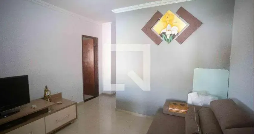 Casa para Aluguel - Betânia, 3 Quartos,  400 m² - Belo Horizonte