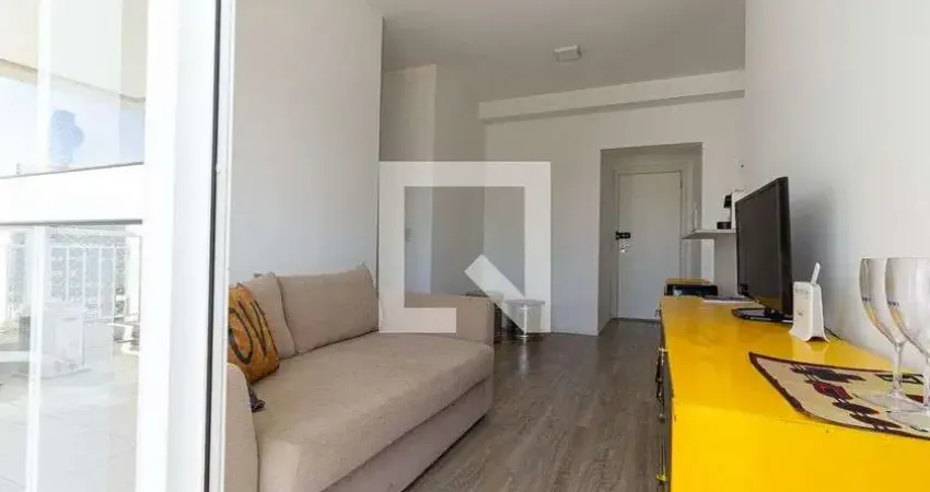 Apartamento para Aluguel - Pinheiros, 2 Quartos,  72 m² - São Paulo
