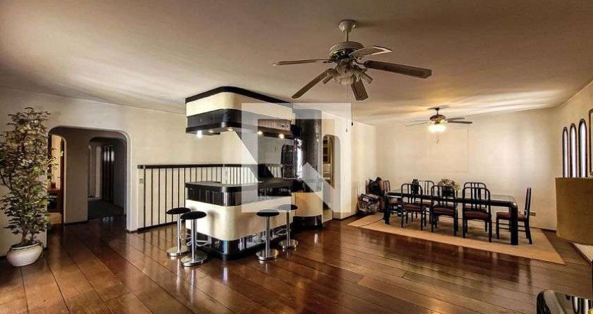 Apartamento para Aluguel - Aclimação, 4 Quartos,  196 m² - São Paulo