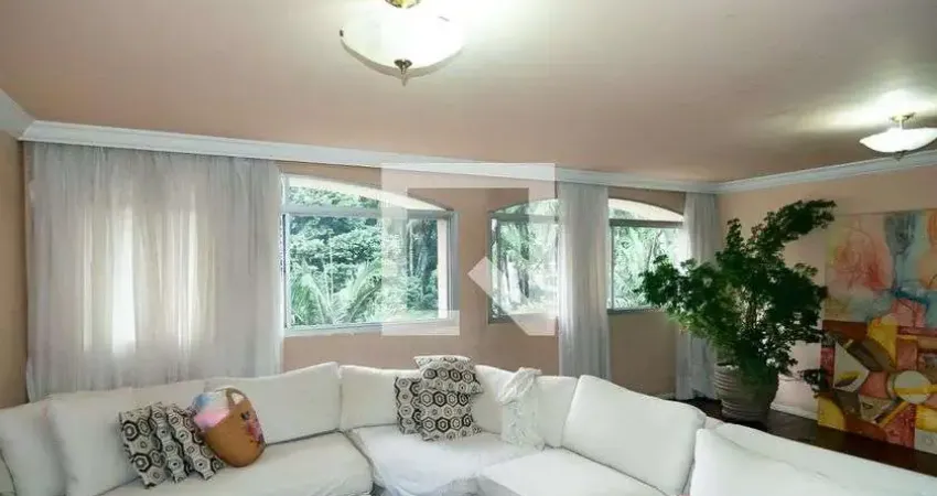 Apartamento para Aluguel - Bela Vista, 3 Quartos,  210 m² - São Paulo