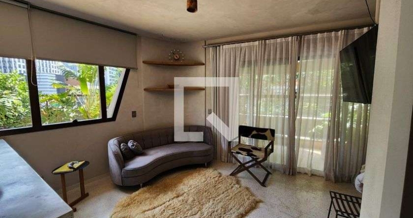 Apartamento para Aluguel - Vila Olímpia, 1 Quarto,  100 m² - São Paulo