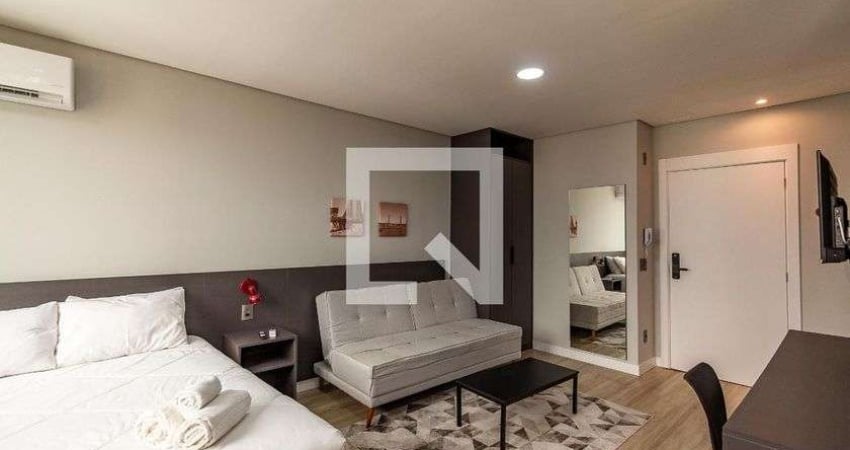 Kitnet / Stúdio para Aluguel - Centro Histórico, 1 Quarto,  30 m² - Porto Alegre