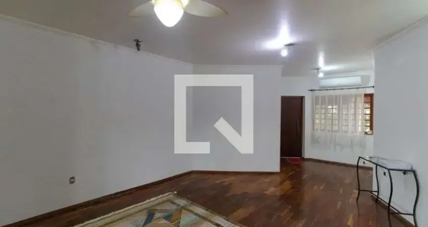 Casa para Aluguel - Proença, 3 Quartos,  200 m² - Campinas