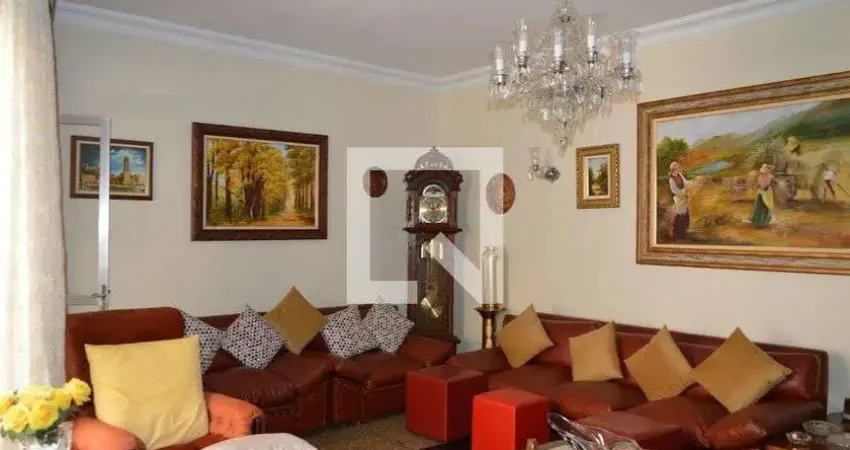 Casa para Aluguel - Ipiranga, 2 Quartos,  320 m² - São Paulo