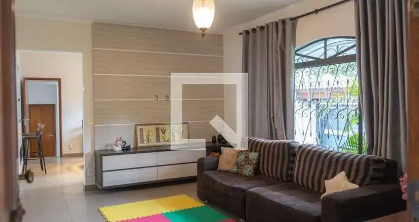 Casa para Aluguel - Butantã, 3 Quartos,  360 m² - São Paulo
