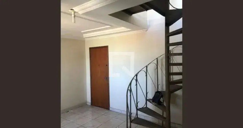 Cobertura para Aluguel - Santa Terezinha, 2 Quartos,  124 m² - Belo Horizonte