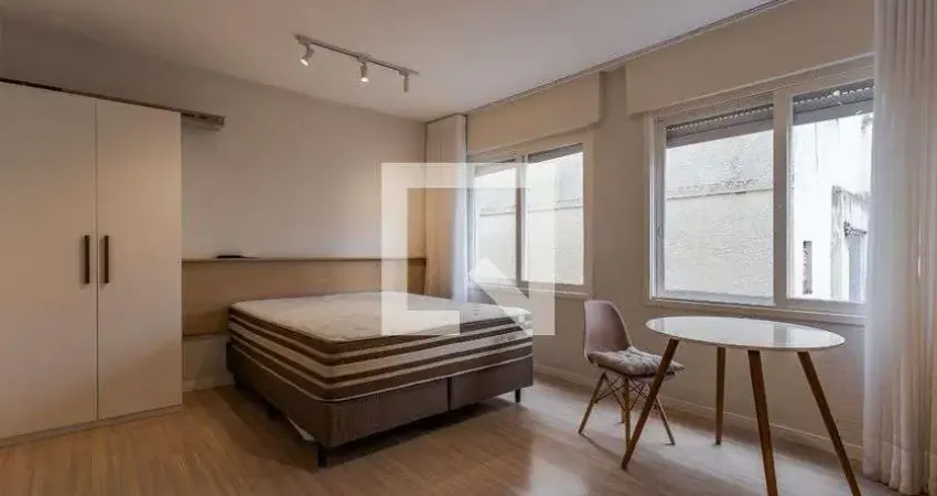 Kitnet / Stúdio para Aluguel - Petrópolis, 1 Quarto,  31 m² - Porto Alegre