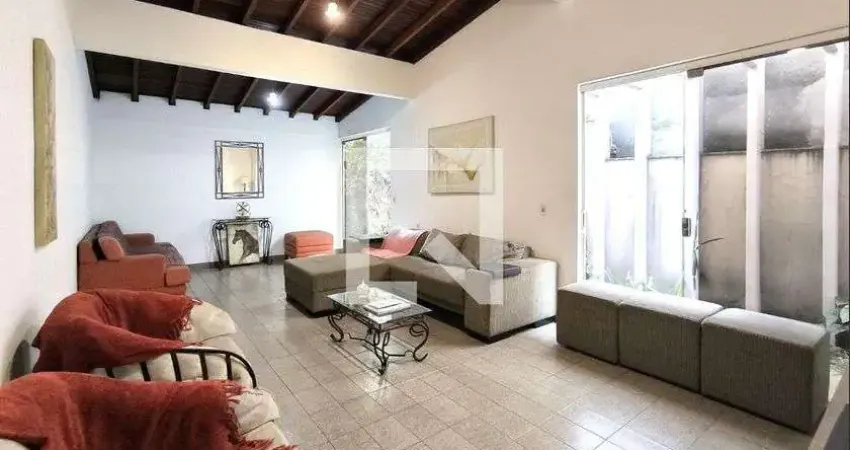 Casa para Aluguel - Centro, 3 Quartos,  322 m² - Jundiaí