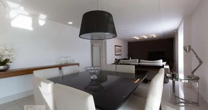 Apartamento para Aluguel - Vila Olímpia, 3 Quartos,  211 m² - São Paulo