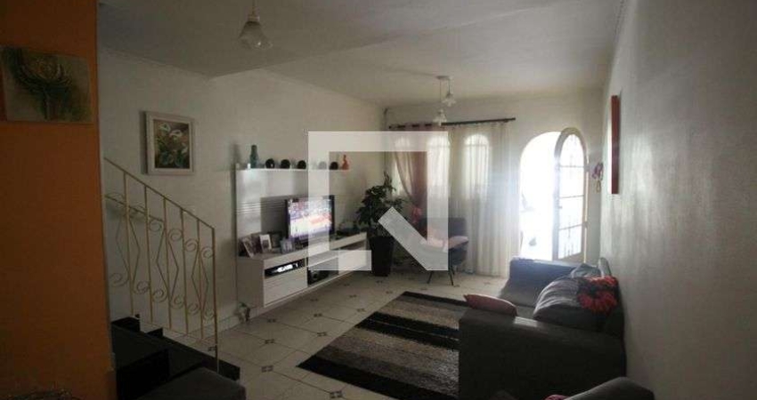 Casa para Aluguel - Parque Residencial Oratório, 3 Quartos,  150 m² - São Paulo
