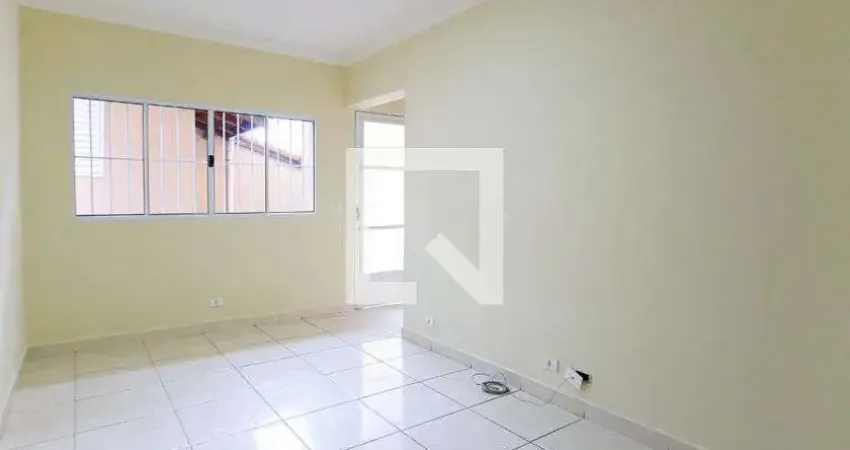 Casa para Aluguel - Jardim Guarau, 2 Quartos,  168 m² - São Paulo