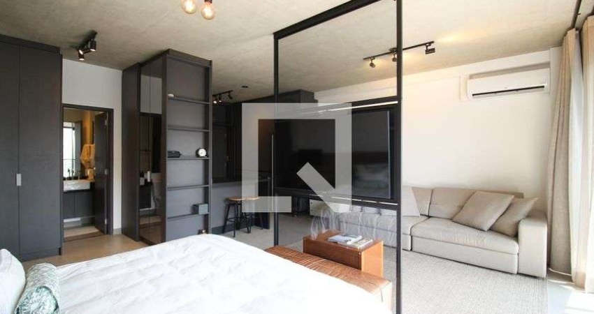 Kitnet / Stúdio para Aluguel - Vila Olímpia, 1 Quarto,  60 m² - São Paulo