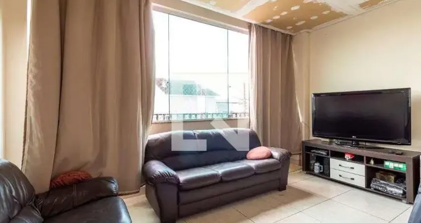 Casa para Aluguel - Jardim Cocaia, 2 Quartos,  340 m² - Guarulhos