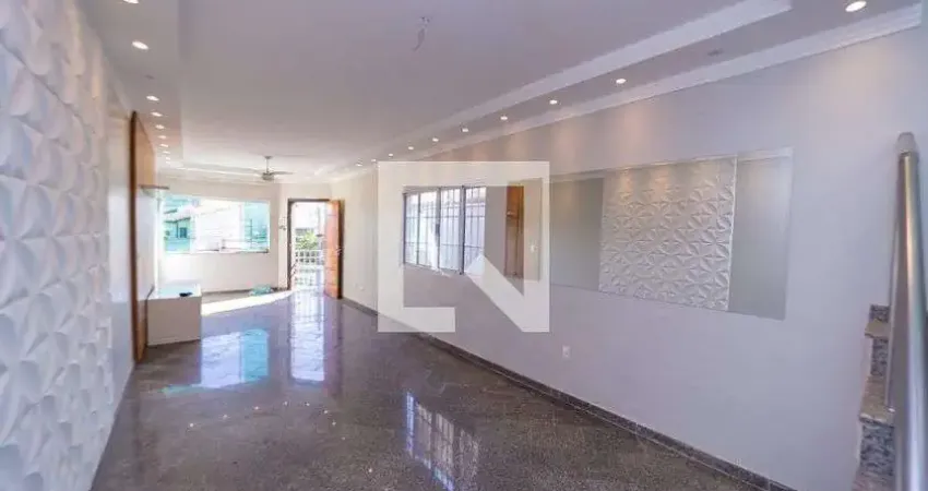 Casa para Aluguel - Cidade Patriarca, 3 Quartos,  225 m² - São Paulo