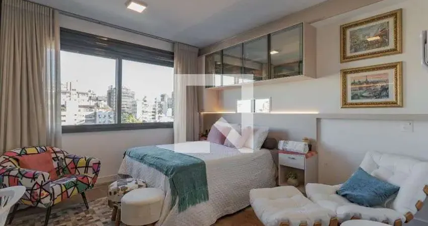 Kitnet / Stúdio para Aluguel - Mont&apos;Serrat, 1 Quarto,  28 m² - Porto Alegre
