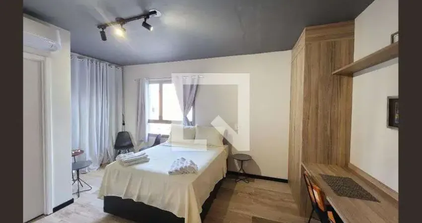 Kitnet / Stúdio para Aluguel - Moema, 1 Quarto,  30 m² - São Paulo