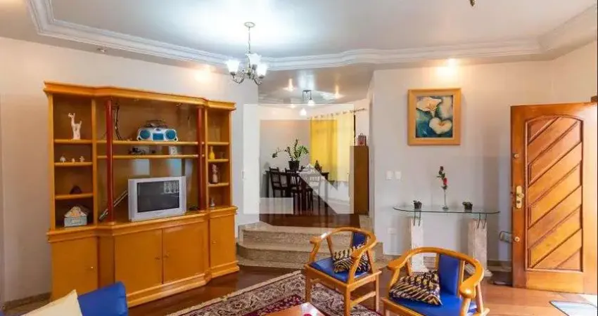Casa para Aluguel - Cangaíba, 4 Quartos,  240 m² - São Paulo