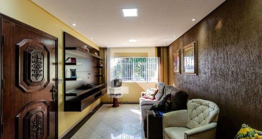 Casa para Aluguel - Jardim Mangalot, 4 Quartos,  250 m² - São Paulo