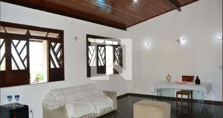 Casa para Aluguel - Itapuã, 6 Quartos,  700 m² - Salvador