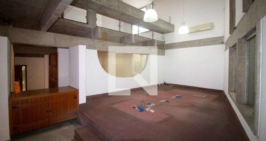 Casa para Aluguel - Alto de Pinheiros, 6 Quartos,  557 m² - São Paulo