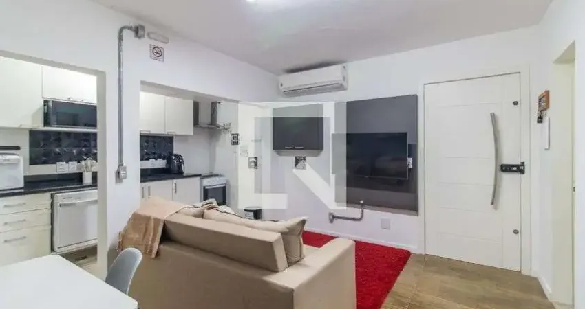Apartamento para Aluguel - Menino Deus, 2 Quartos,  52 m² - Porto Alegre