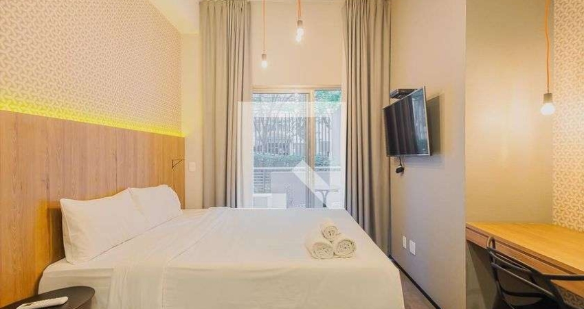 Kitnet / Stúdio para Aluguel - Vila Madalena, 1 Quarto,  30 m² - São Paulo
