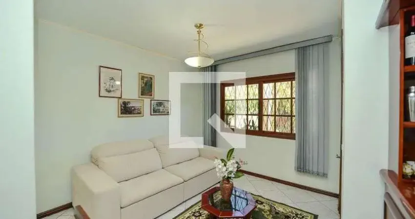 Casa para Aluguel - Sarandi, 3 Quartos,  144 m² - Porto Alegre