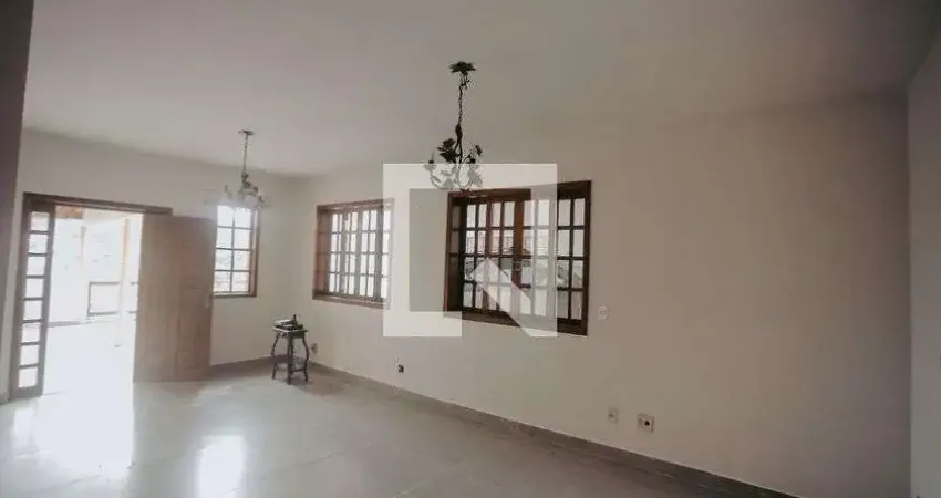 Casa para Aluguel - Alto Caiçaras, 4 Quartos,  180 m² - Belo Horizonte