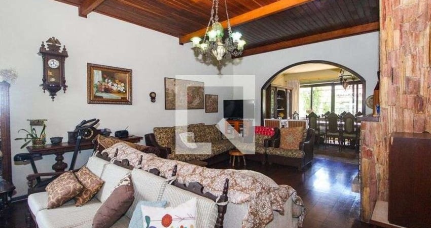 Casa para Aluguel - Vila Assunção , 5 Quartos,  572 m² - Porto Alegre