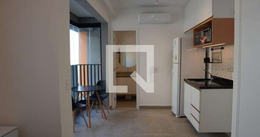 Kitnet / Stúdio para Aluguel - Vila Madalena, 1 Quarto,  24 m² - São Paulo