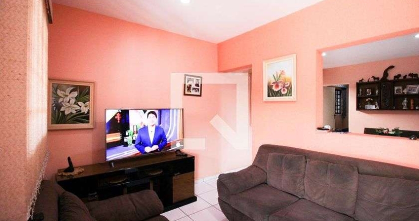 Casa para Aluguel - Jardim Ipanema, 2 Quartos,  420 m² - São Paulo