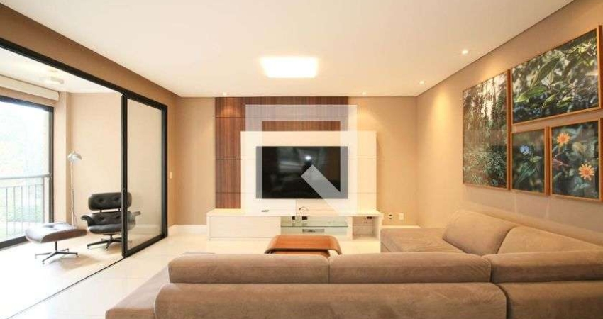 Apartamento para Aluguel - Real Parque, 2 Quartos,  147 m² - São Paulo