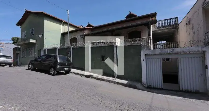 Casa para Aluguel - Goiânia, 6 Quartos,  540 m² - Belo Horizonte