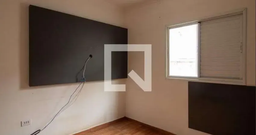 Casa para Aluguel - Jardim Éster Yolanda, 2 Quartos,  84 m² - São Paulo