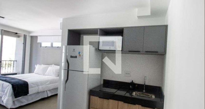Kitnet / Stúdio para Aluguel - Moema, 1 Quarto,  42 m² - São Paulo