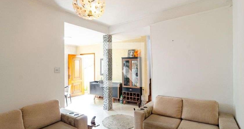 Casa para Aluguel - Jabaquara, 3 Quartos,  220 m² - São Paulo