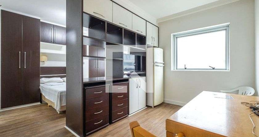 Kitnet / Stúdio para Aluguel - Pinheiros, 1 Quarto,  30 m² - São Paulo