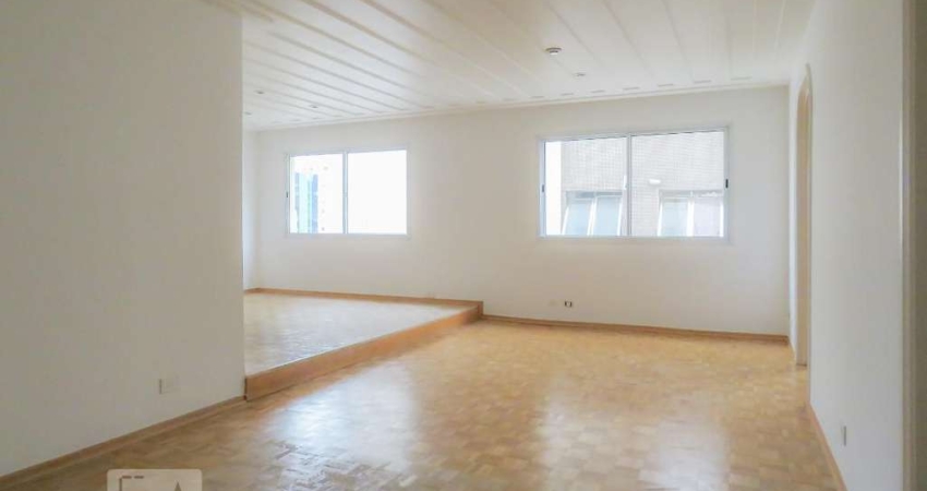 Apartamento para Aluguel - Itaim Bibi, 3 Quartos,  129 m² - São Paulo
