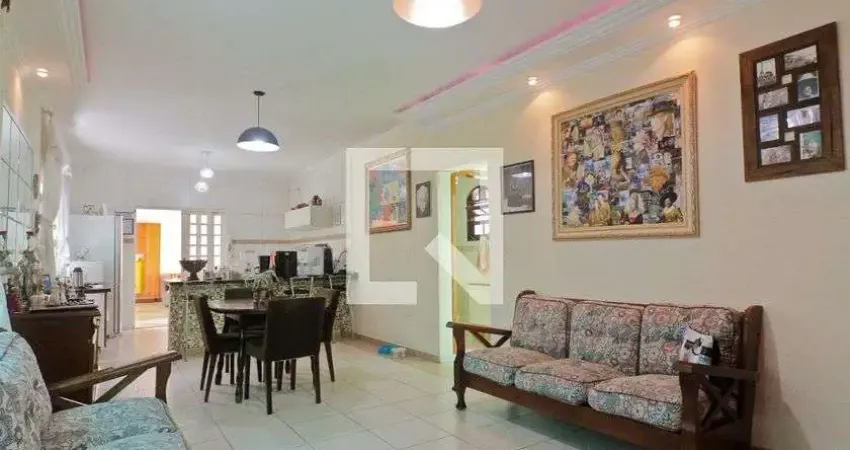 Casa para Aluguel - Vila Penteado, 2 Quartos,  195 m² - São Paulo