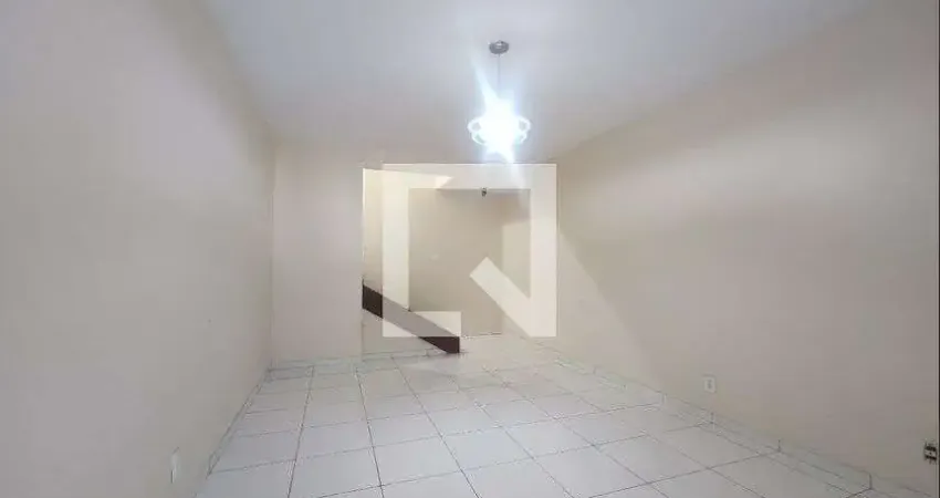 Casa para Aluguel - Parque Bela Vista, 2 Quartos,  150 m² - Salvador