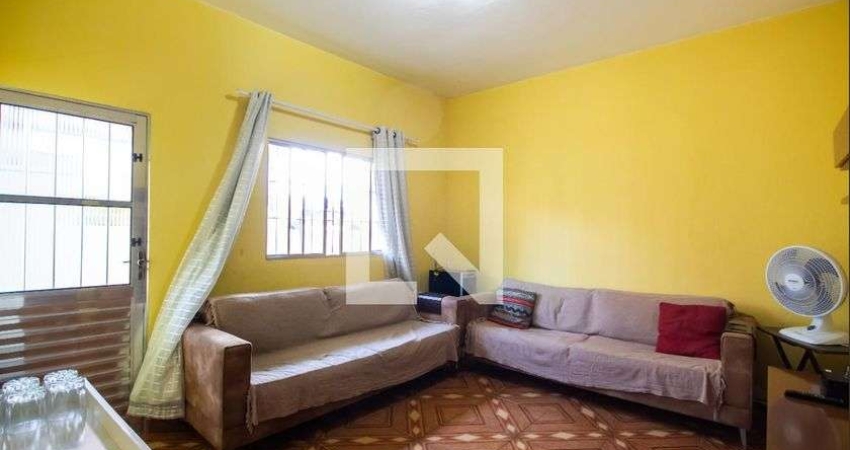 Casa para Aluguel - Jardim Roberto, 2 Quartos,  275 m² - Osasco