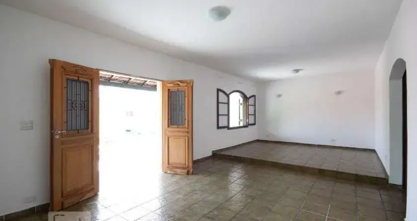 Casa para Aluguel - Centro, 3 Quartos,  240 m² - Osasco