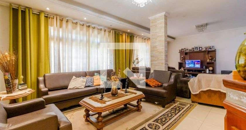 Casa para Aluguel - Teresópolis, 6 Quartos,  500 m² - Porto Alegre