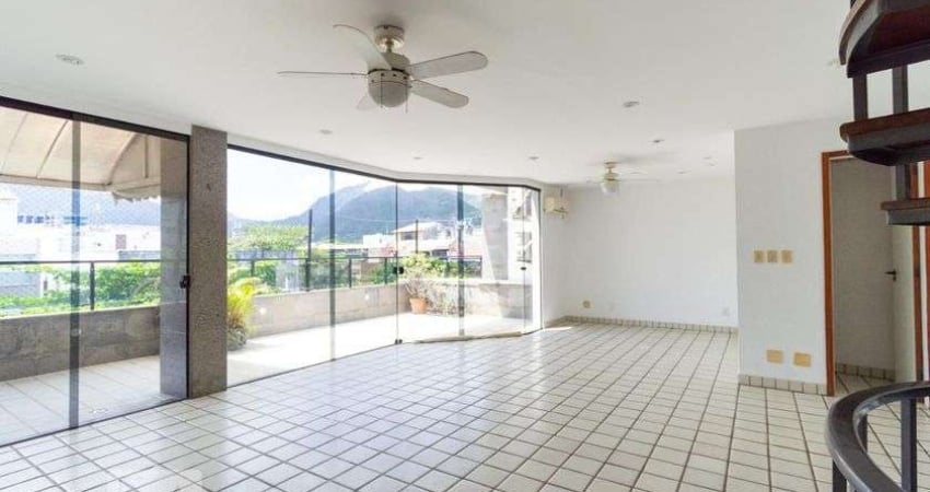 Cobertura para Aluguel - Jardim Oceânico, 4 Quartos,  200 m² - Rio de Janeiro