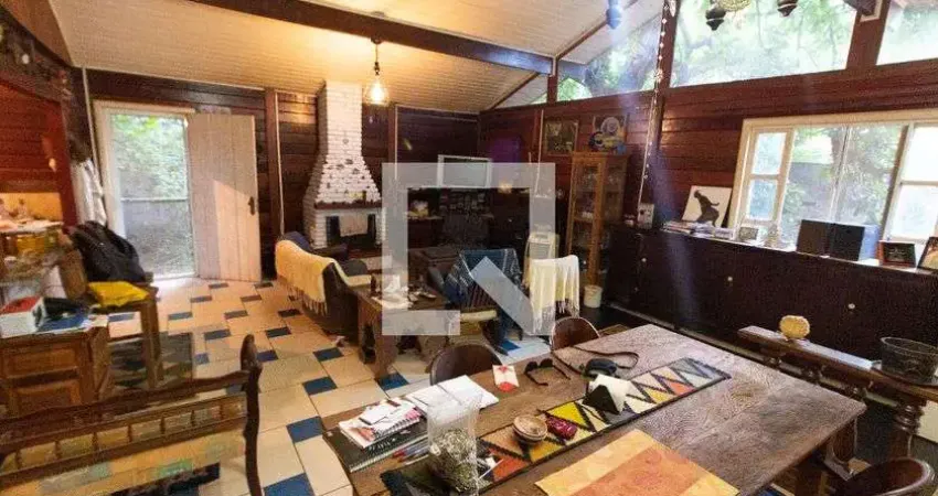 Casa para Aluguel - Guará, 2 Quartos,  200 m² - Campinas